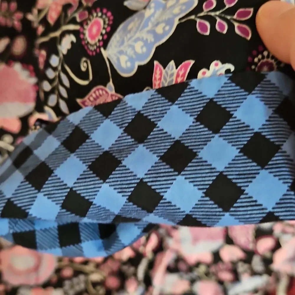 Vera Bradley Long Sleeve Matching Pajama Set. Excellent Condition Size Small - Picture 7 of 7